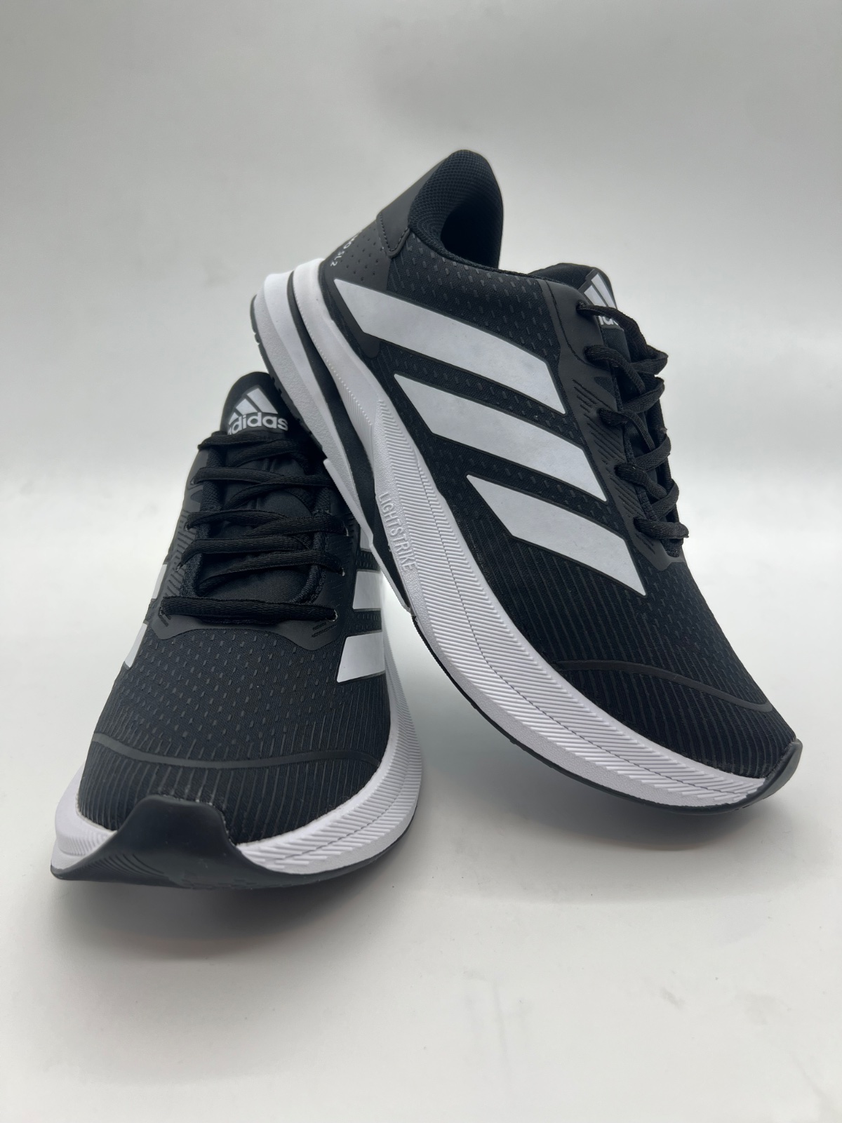 ADIDAS SL2 5