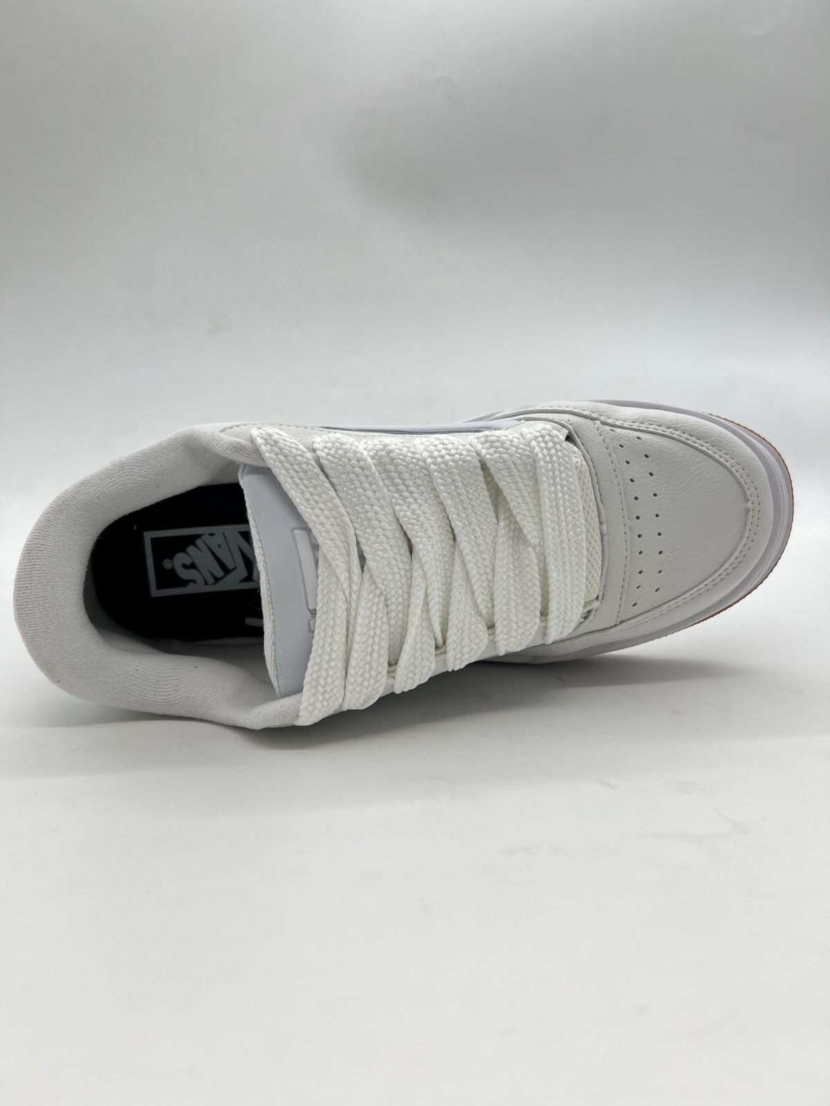 Vans Hylane Blancas 3
